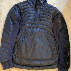 Lululemon down for a run pullover